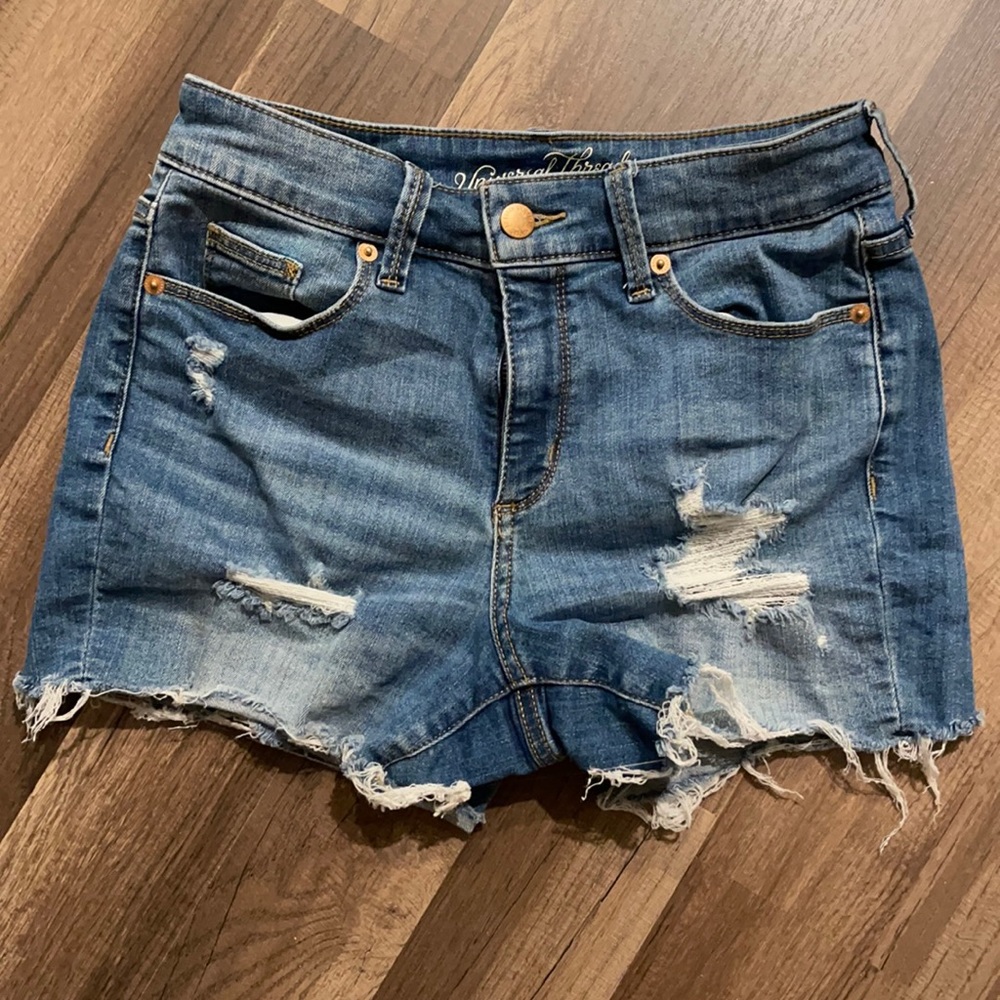 Universalthread high waisted jean short distressed